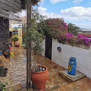 Casa De Gato Rustic Hébergement de vacances Tahiche